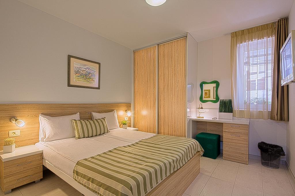 טיווט Aruba Apartments מראה חיצוני תמונה