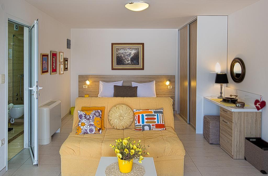 טיווט Aruba Apartments מראה חיצוני תמונה