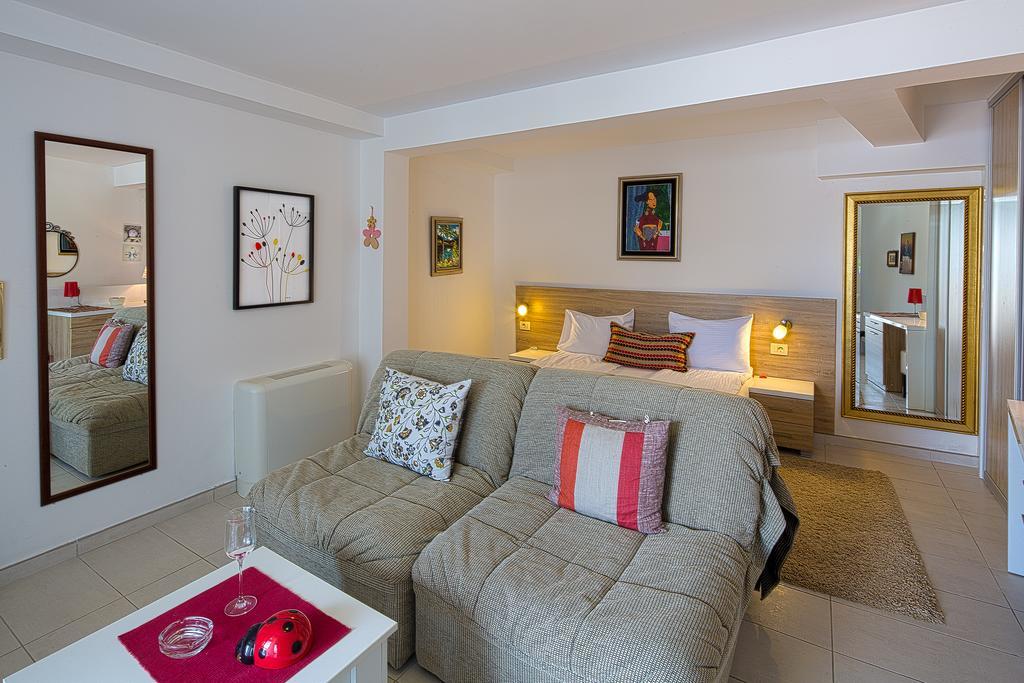 טיווט Aruba Apartments מראה חיצוני תמונה
